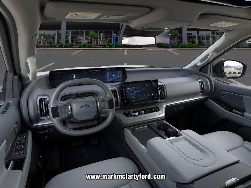 new 2025 Ford Expedition car, priced at $65,294