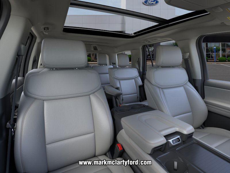 new 2025 Ford Expedition car, priced at $65,294