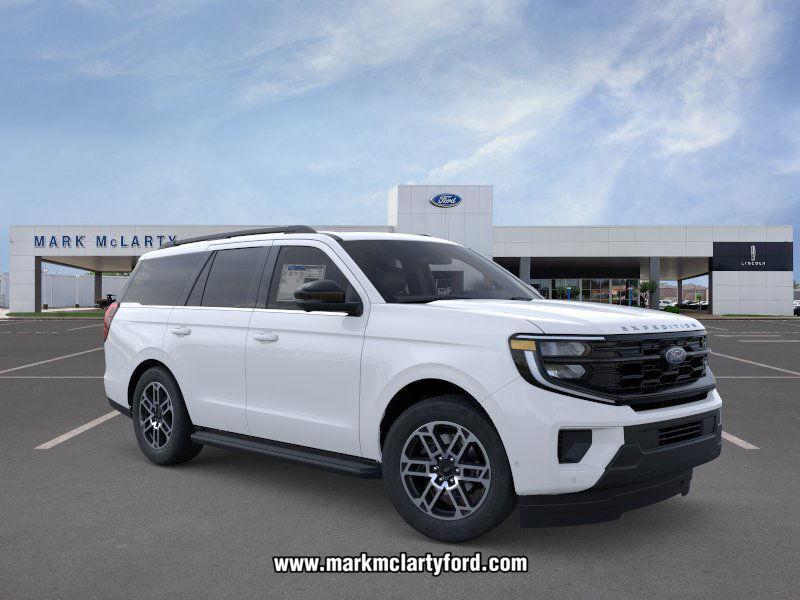 new 2025 Ford Expedition car, priced at $65,294