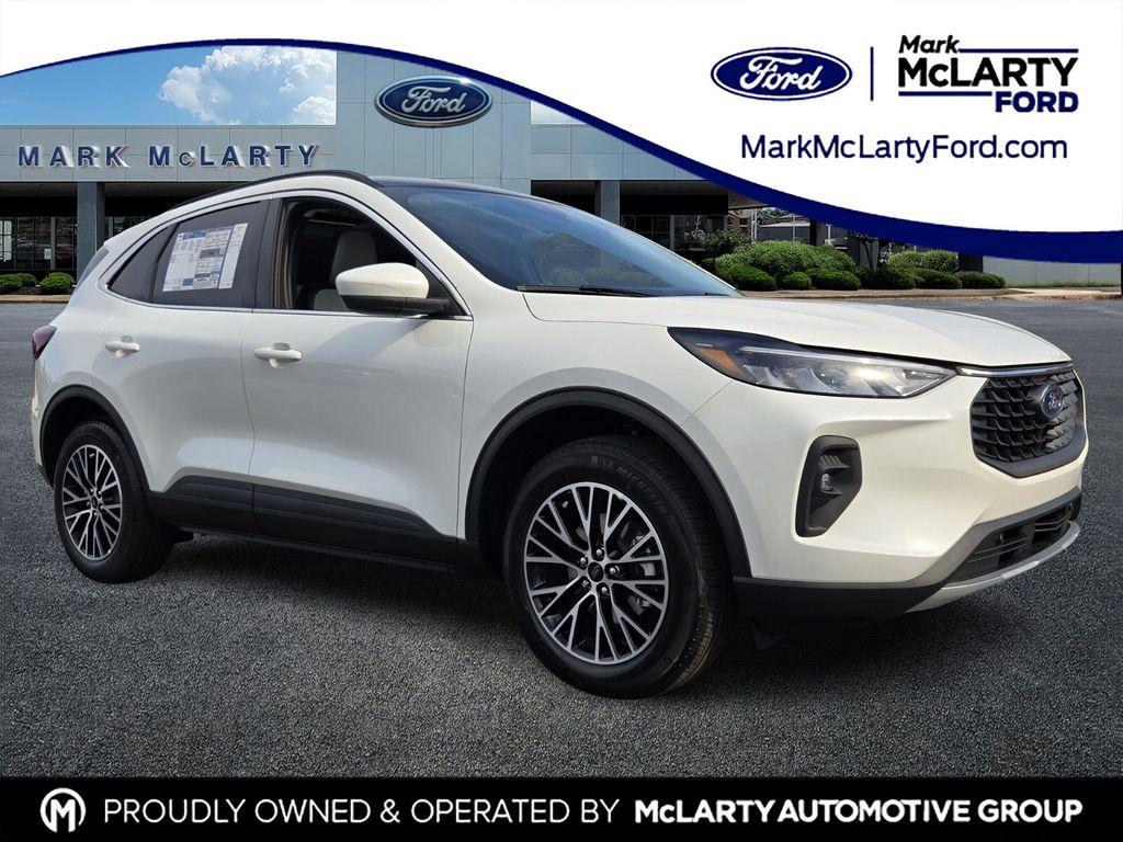 new 2025 Ford Escape PHEV car, priced at $30,337