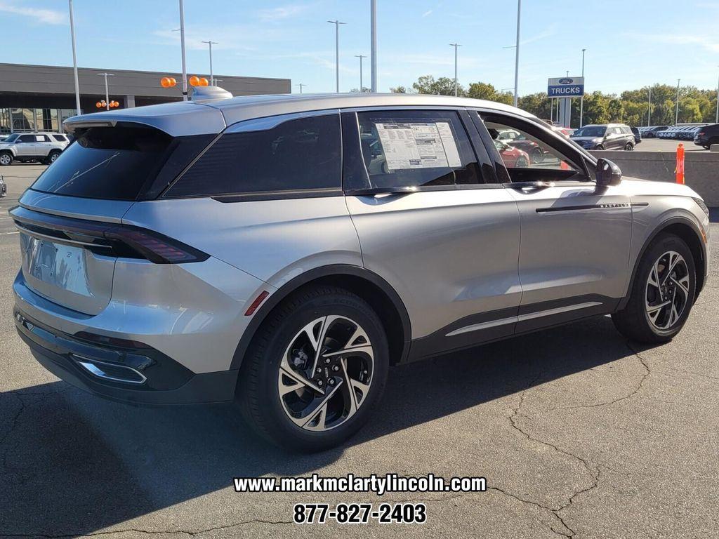 new 2026 Lincoln Nautilus car, priced at $61,470