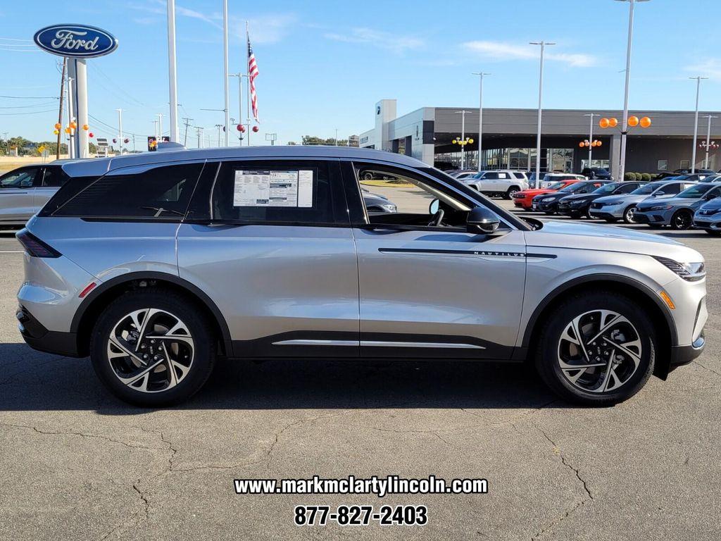 new 2026 Lincoln Nautilus car, priced at $61,470