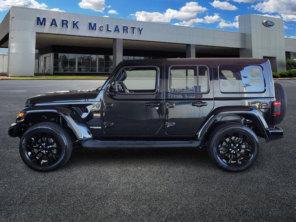 used 2021 Jeep Wrangler Unlimited car, priced at $33,734
