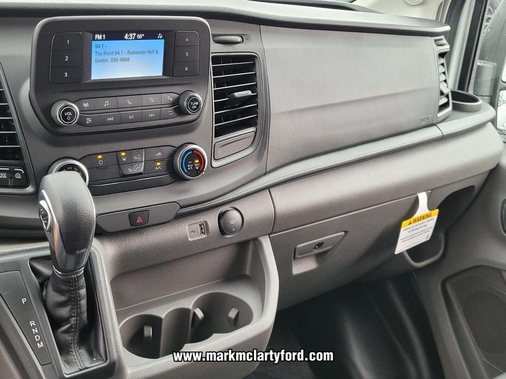 new 2025 Ford Transit-250 car