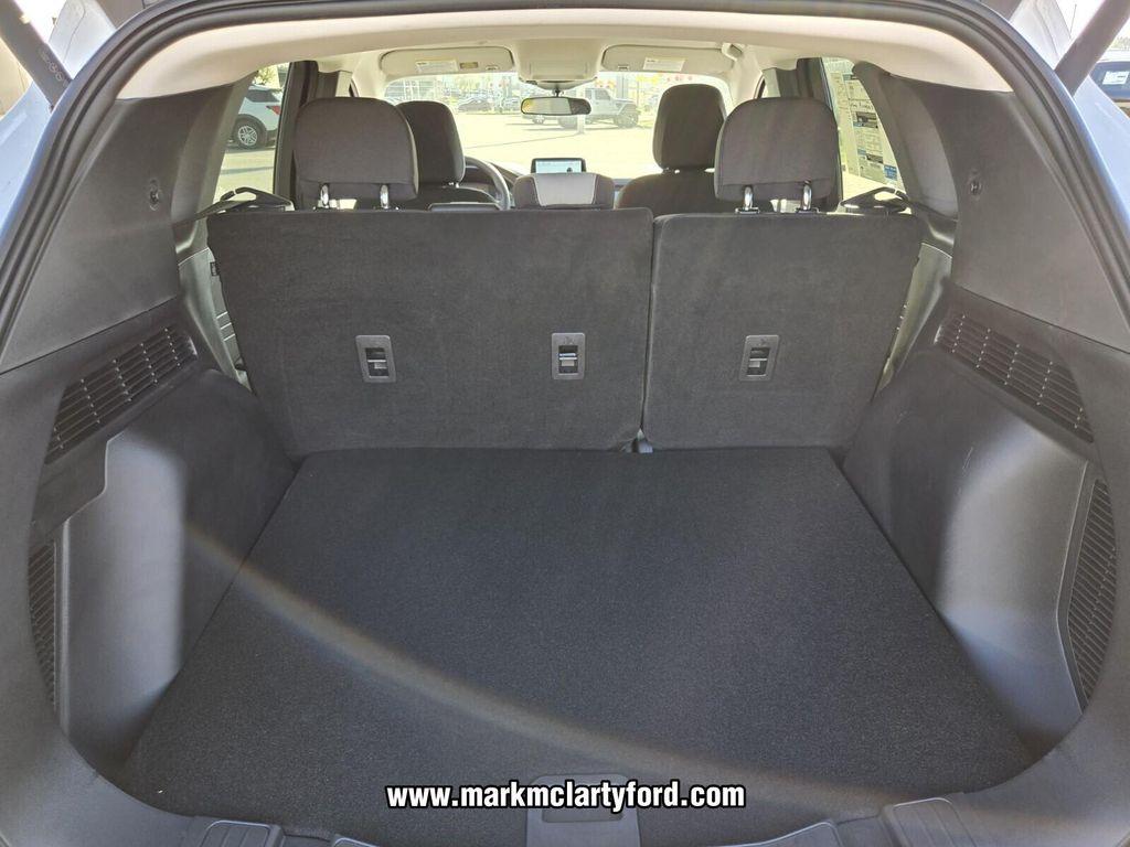 new 2026 Ford Escape car, priced at $29,312