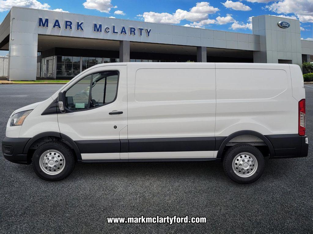 new 2025 Ford Transit-250 car