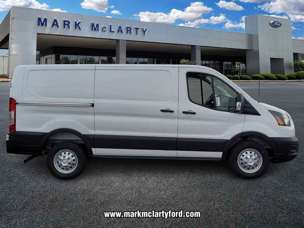 new 2025 Ford Transit-250 car