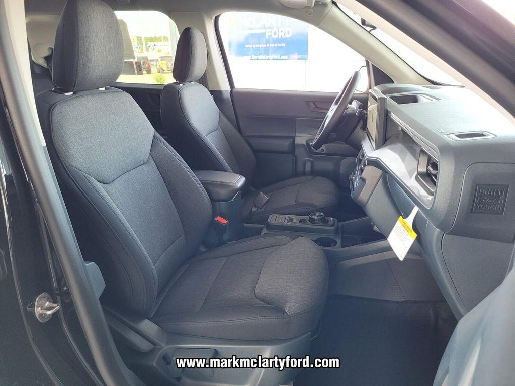 new 2025 Ford Maverick car, priced at $32,433