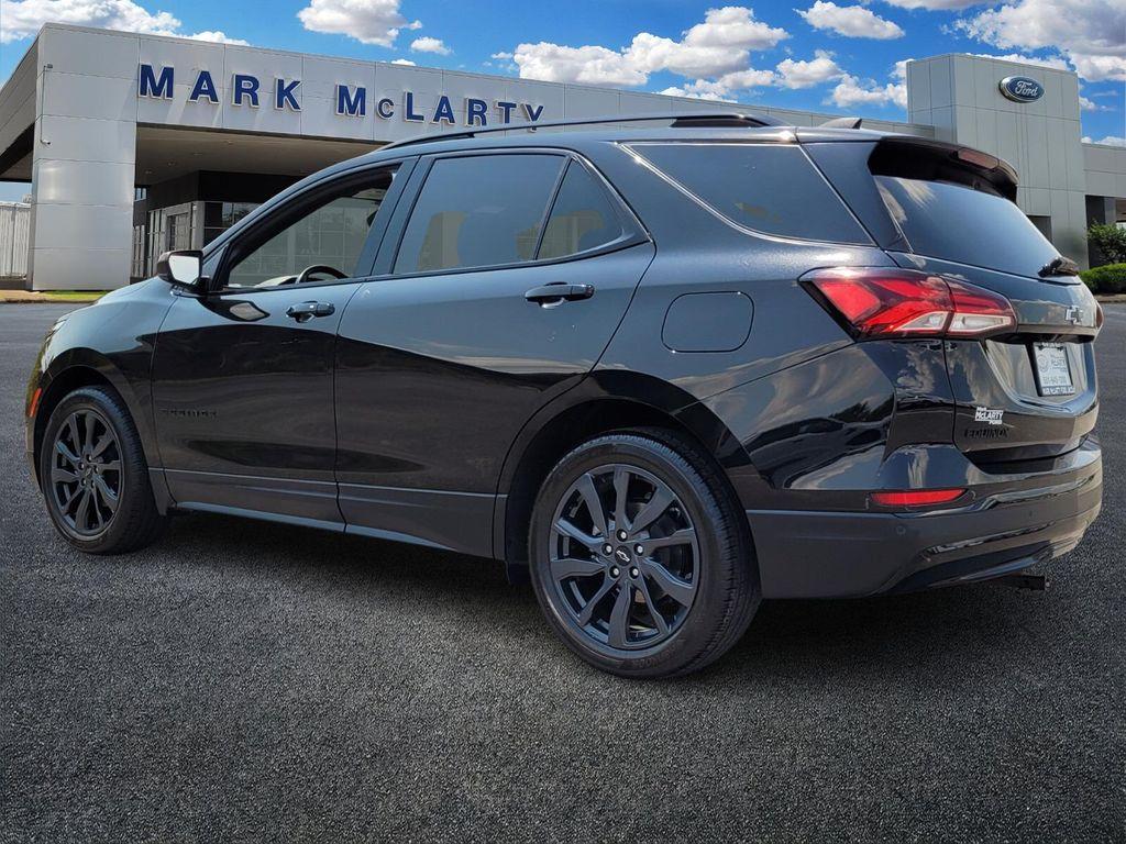 used 2024 Chevrolet Equinox car, priced at $23,615