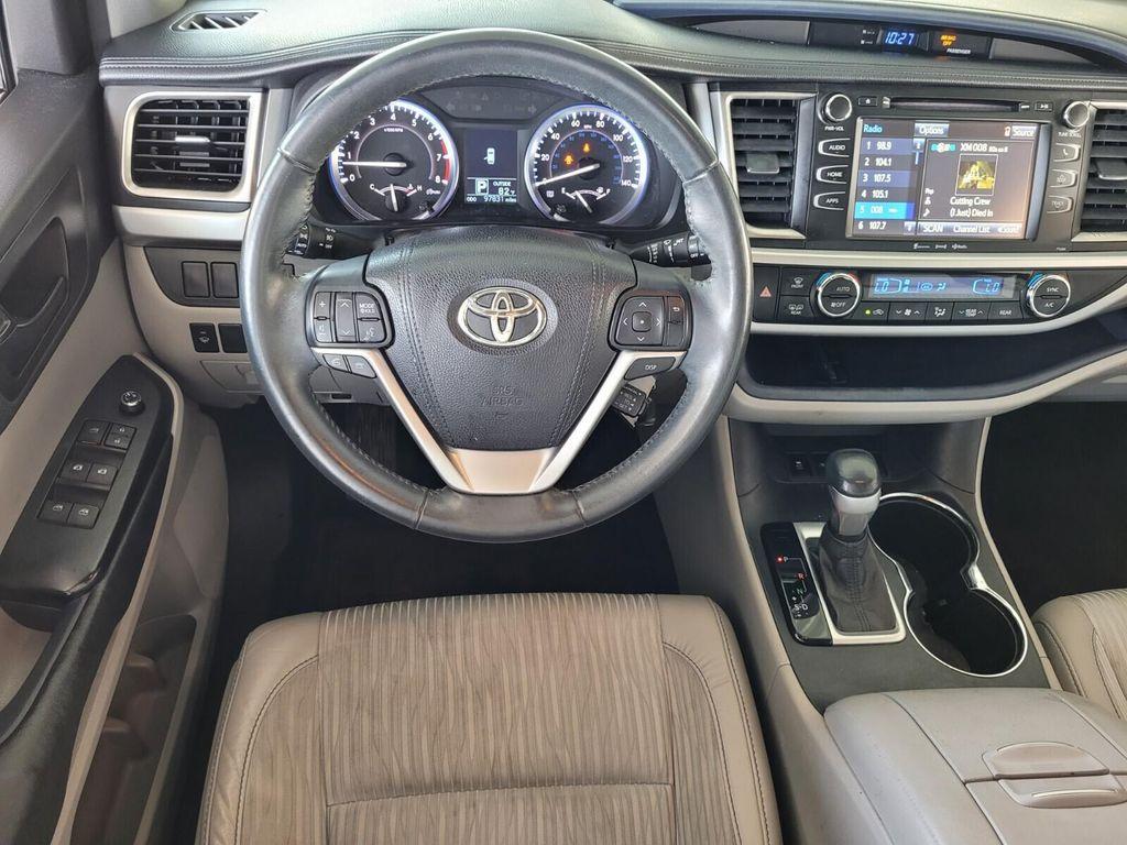 used 2016 Toyota Highlander car, priced at $19,885