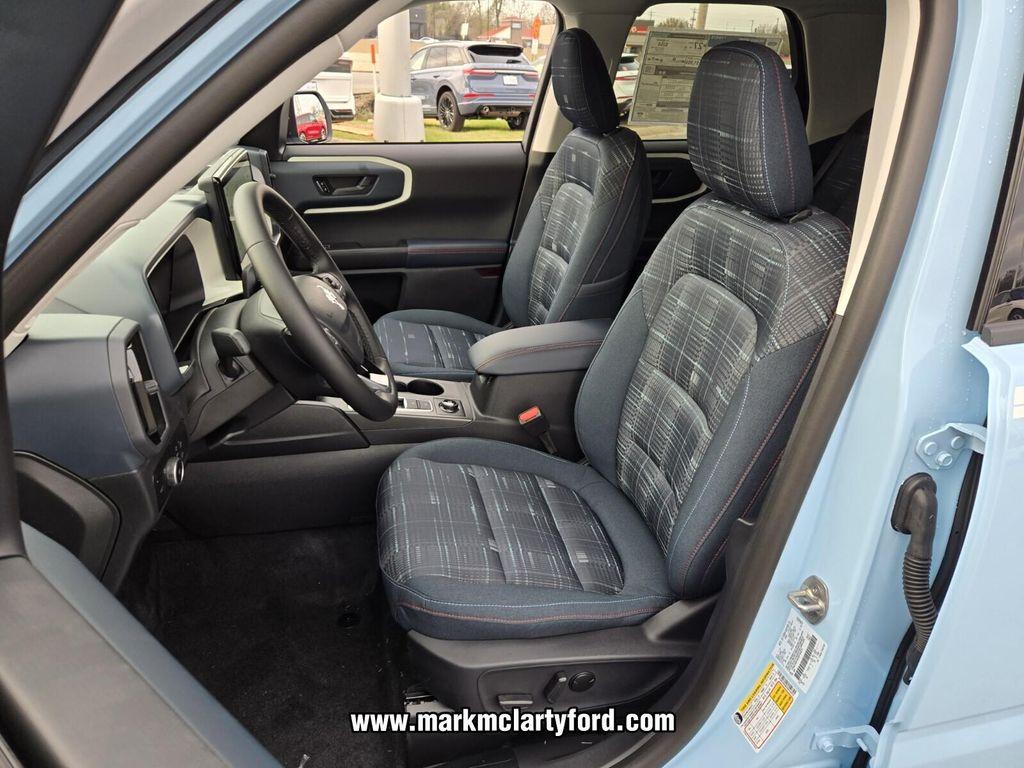 new 2025 Ford Bronco Sport car, priced at $31,603