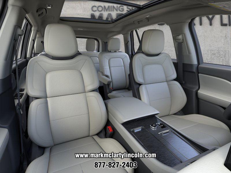 new 2025 Lincoln Aviator car, priced at $83,640
