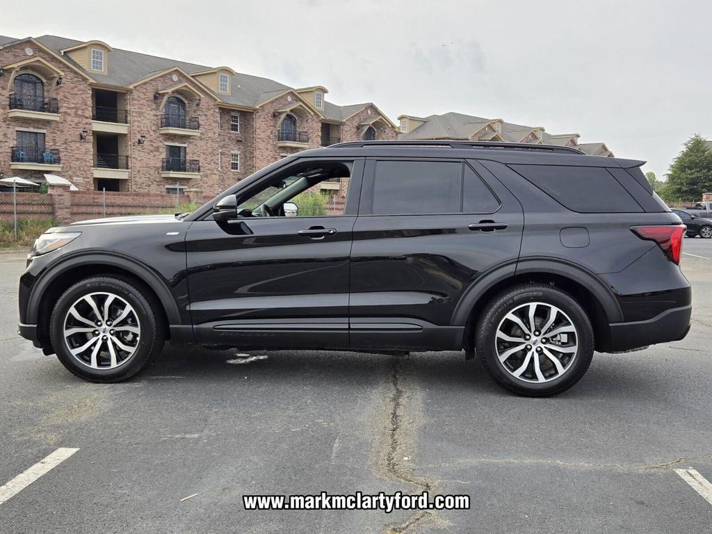 new 2025 Ford Explorer car, priced at $43,730