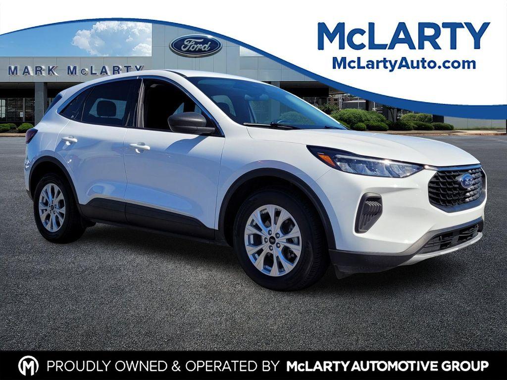 used 2023 Ford Escape car, priced at $18,552