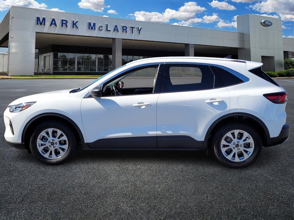 used 2023 Ford Escape car, priced at $18,552