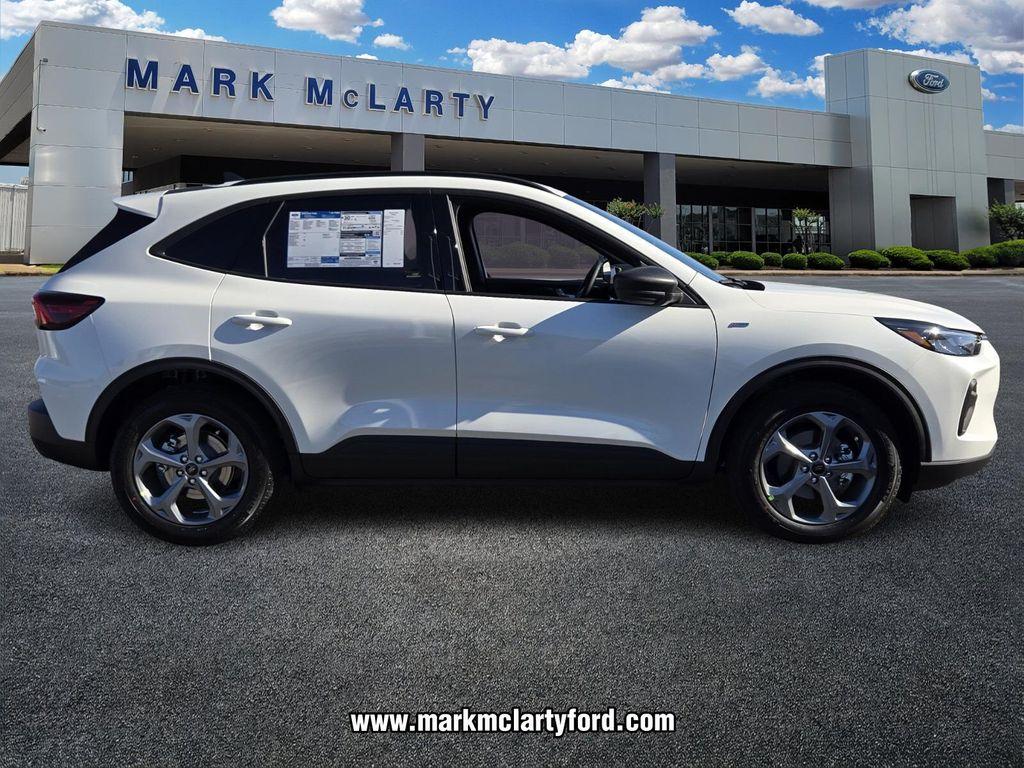 new 2026 Ford Escape car, priced at $29,613