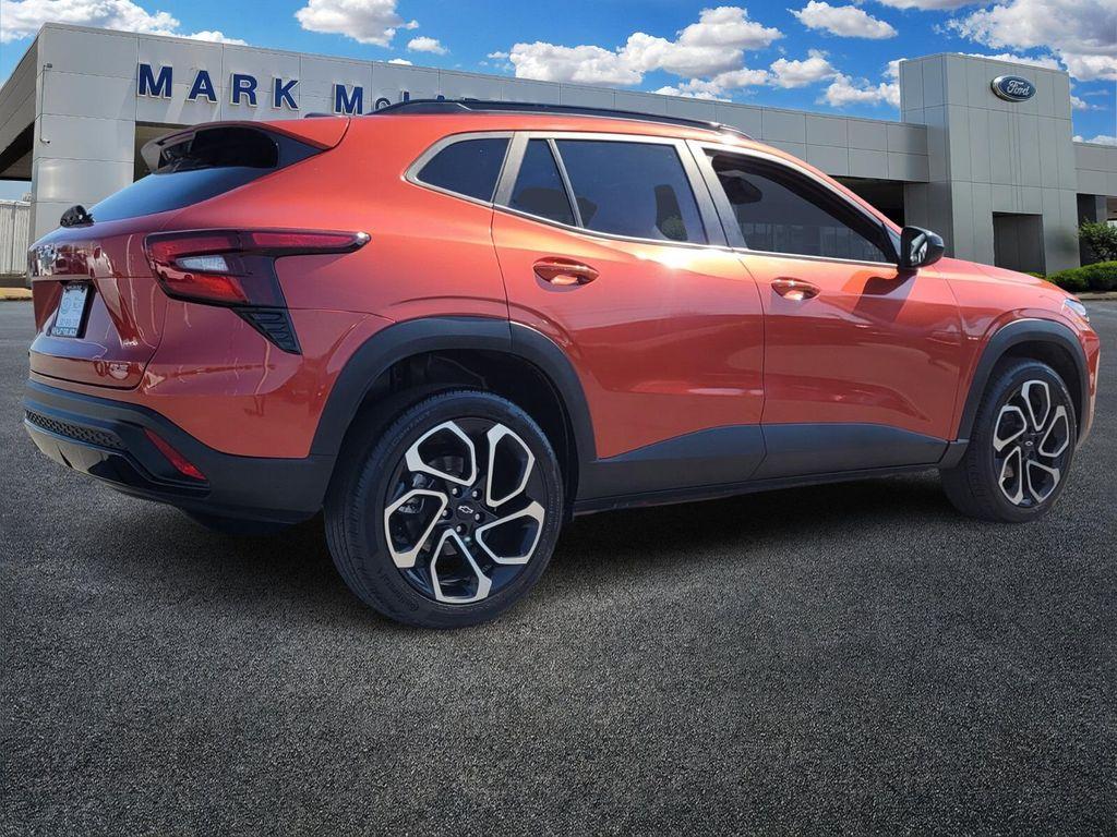 used 2024 Chevrolet Trax car, priced at $22,289