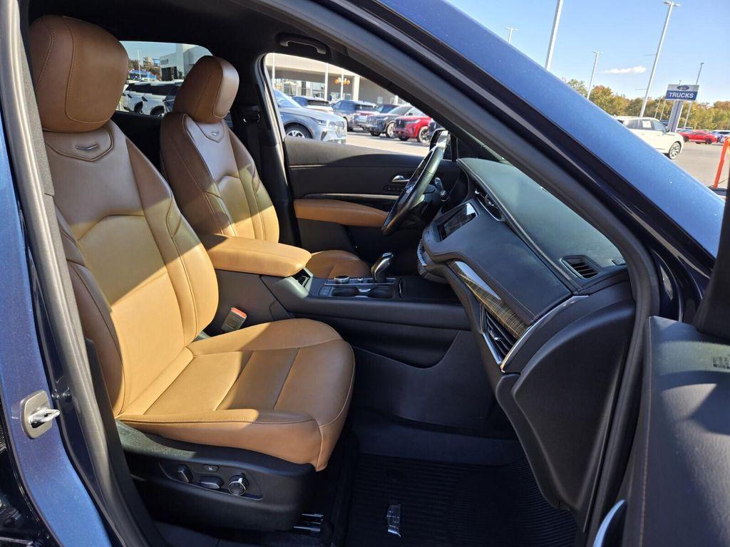 used 2019 Cadillac XT4 car, priced at $22,175