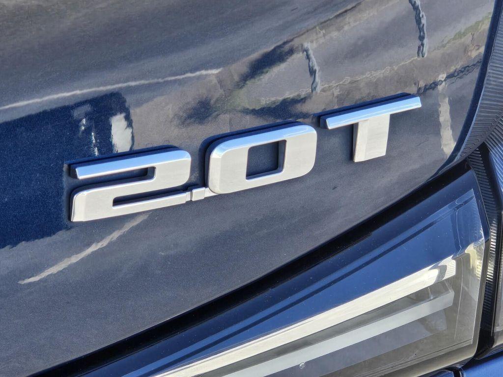 used 2019 Cadillac XT4 car, priced at $22,175