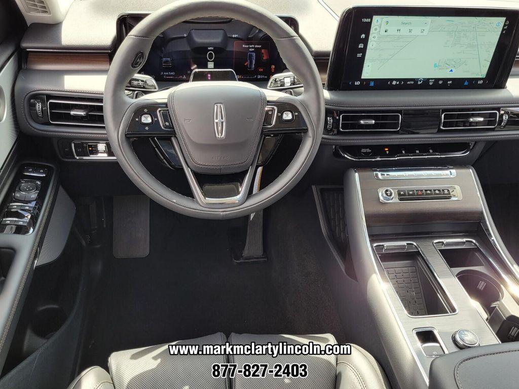 new 2025 Lincoln Aviator car, priced at $77,398