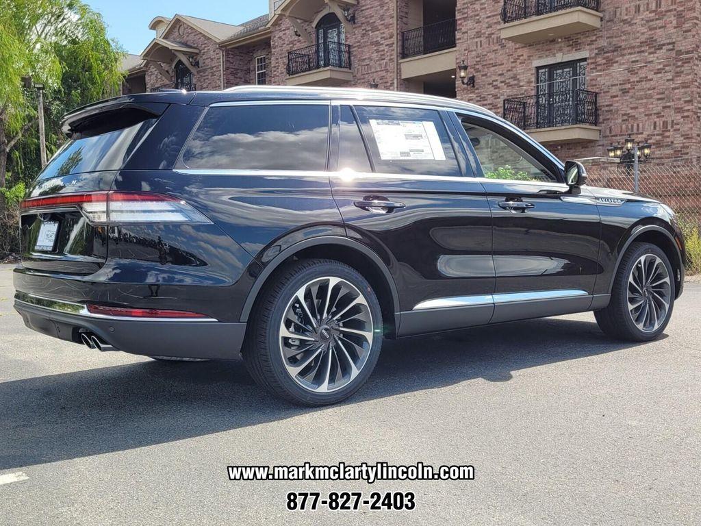 new 2025 Lincoln Aviator car, priced at $77,398