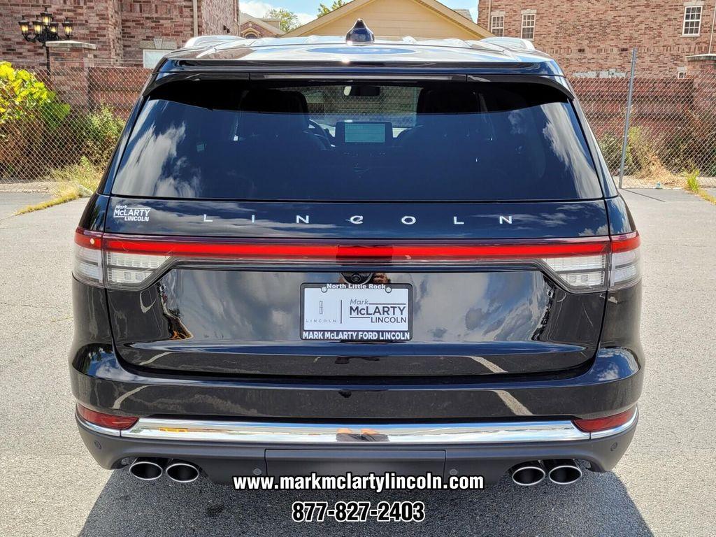 new 2025 Lincoln Aviator car, priced at $77,398