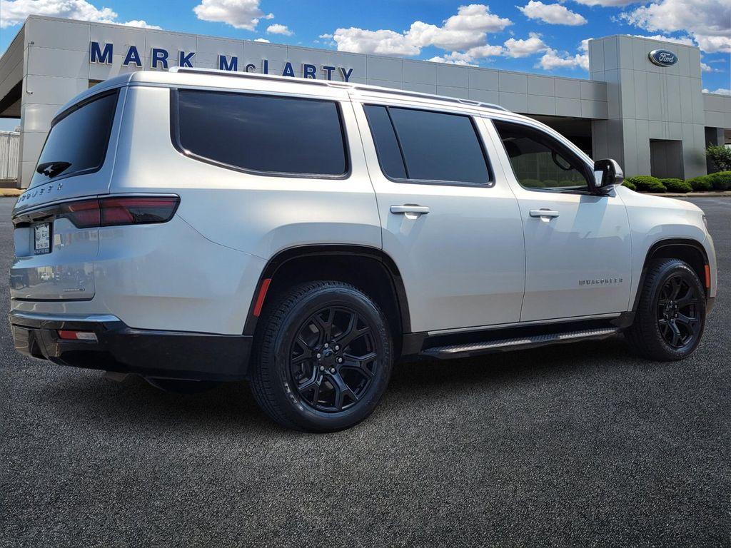 used 2022 Jeep Wagoneer car, priced at $35,348