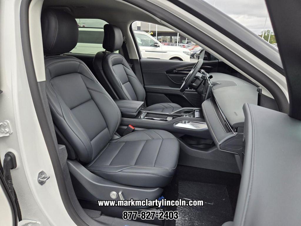 new 2026 Lincoln Nautilus car, priced at $56,519