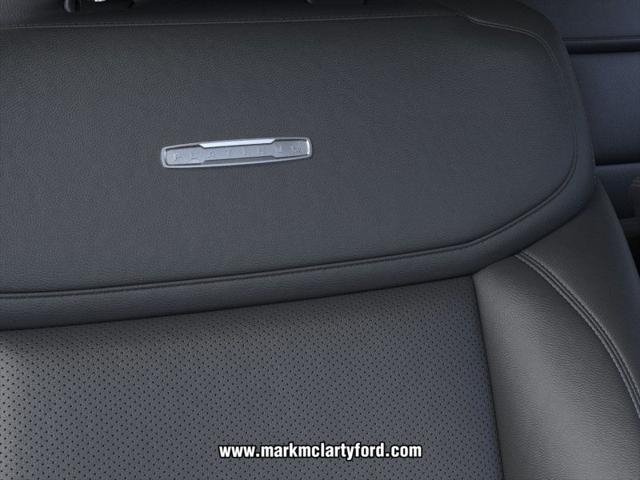 new 2025 Ford Expedition car, priced at $81,971