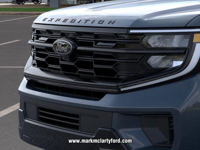 new 2025 Ford Expedition car, priced at $81,971