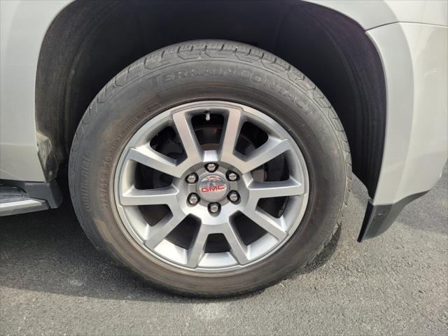 used 2019 GMC Yukon XL car, priced at $29,990