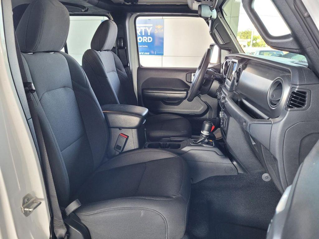 used 2023 Jeep Gladiator car, priced at $32,299