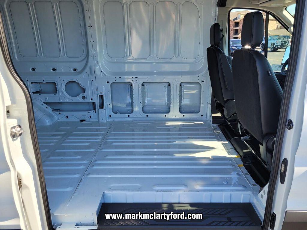 new 2026 Ford Transit-250 car