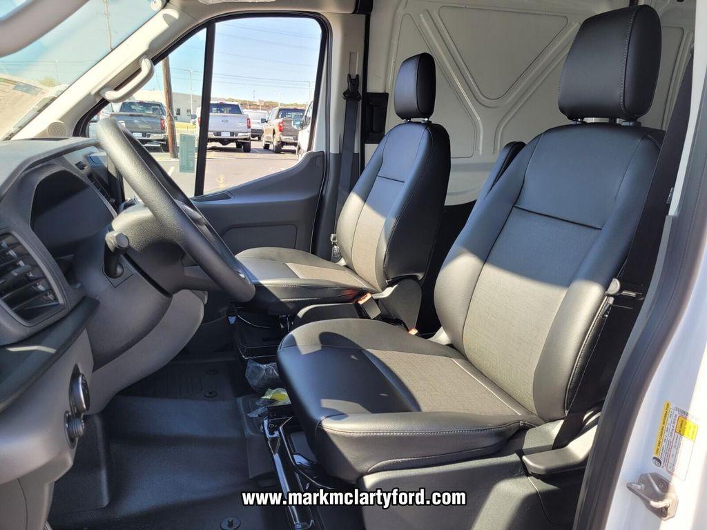 new 2026 Ford Transit-250 car