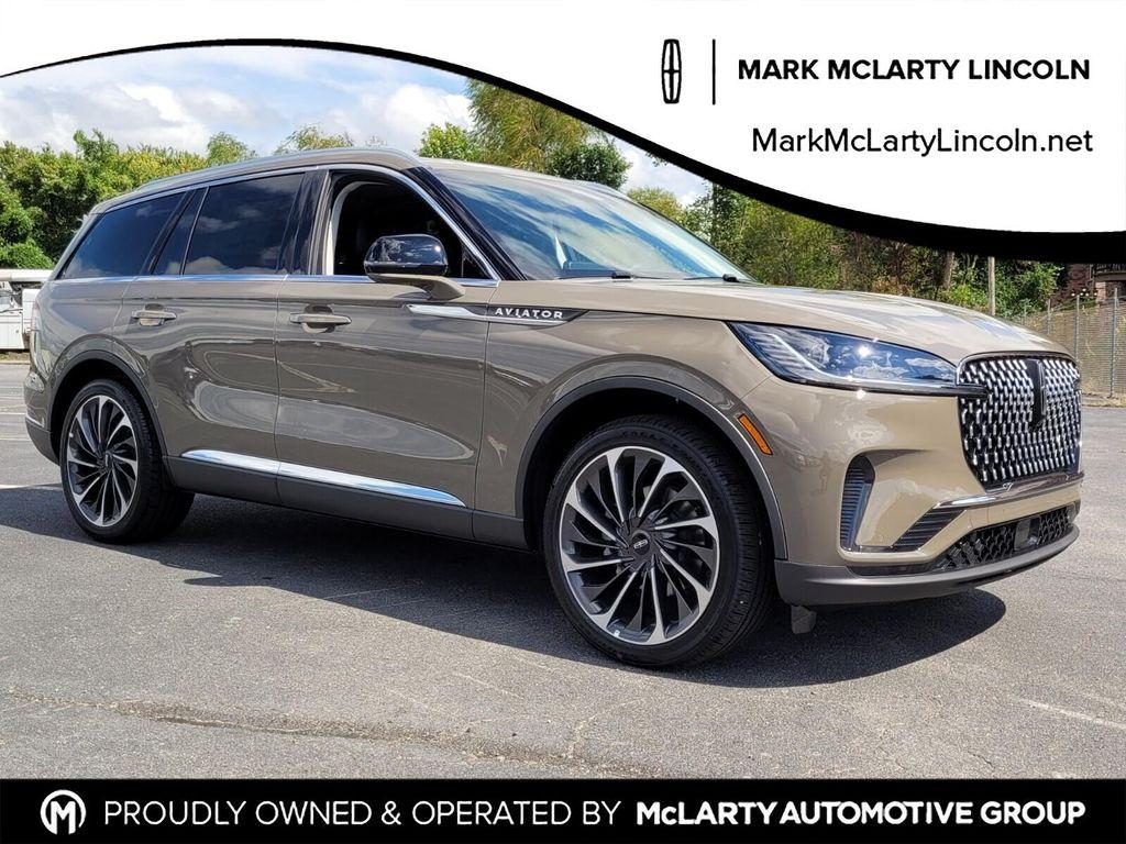 new 2025 Lincoln Aviator car, priced at $77,640