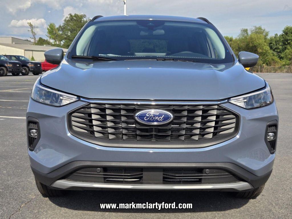 new 2025 Ford Escape PHEV car, priced at $27,228