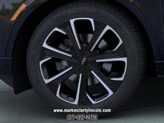 new 2025 Lincoln Nautilus car, priced at $63,600