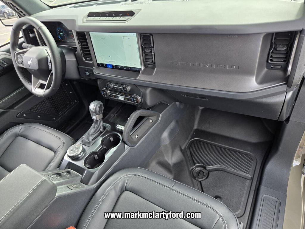 new 2025 Ford Bronco car, priced at $61,322