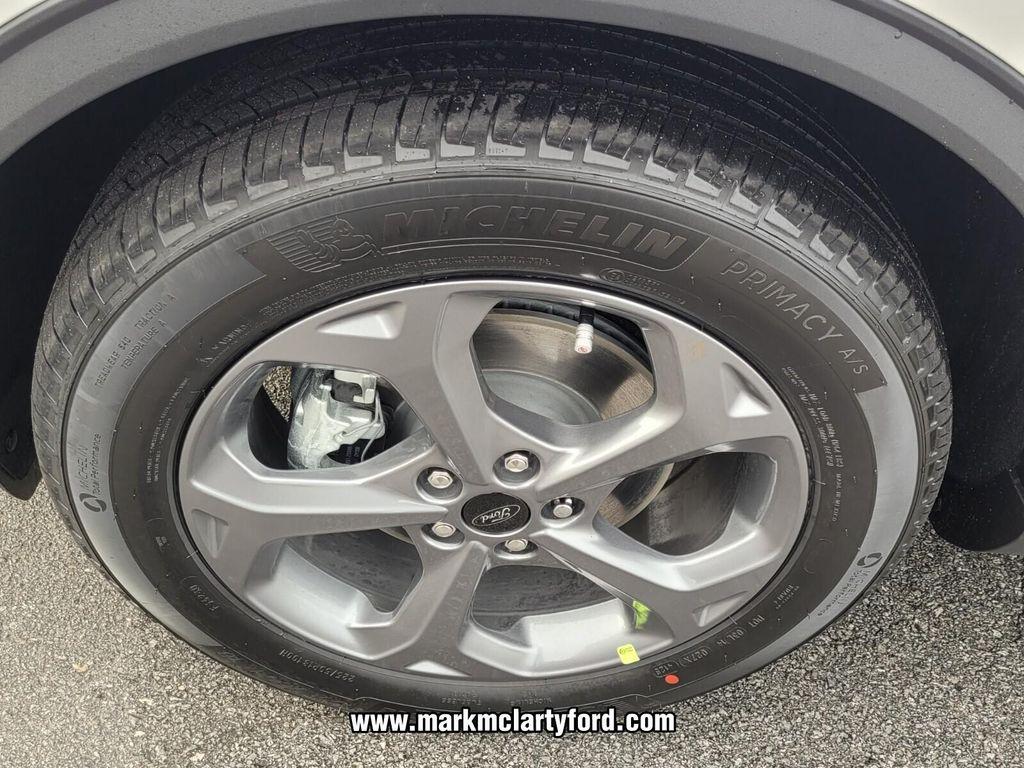 new 2026 Ford Escape car, priced at $33,073