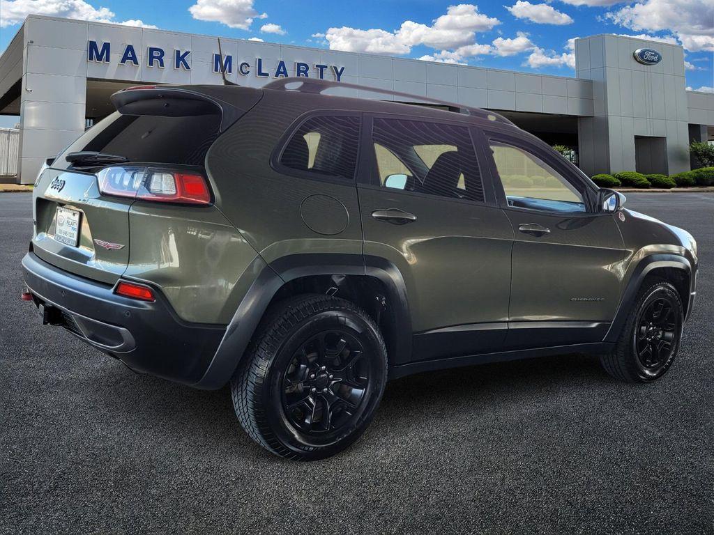 used 2019 Jeep Cherokee car, priced at $20,343
