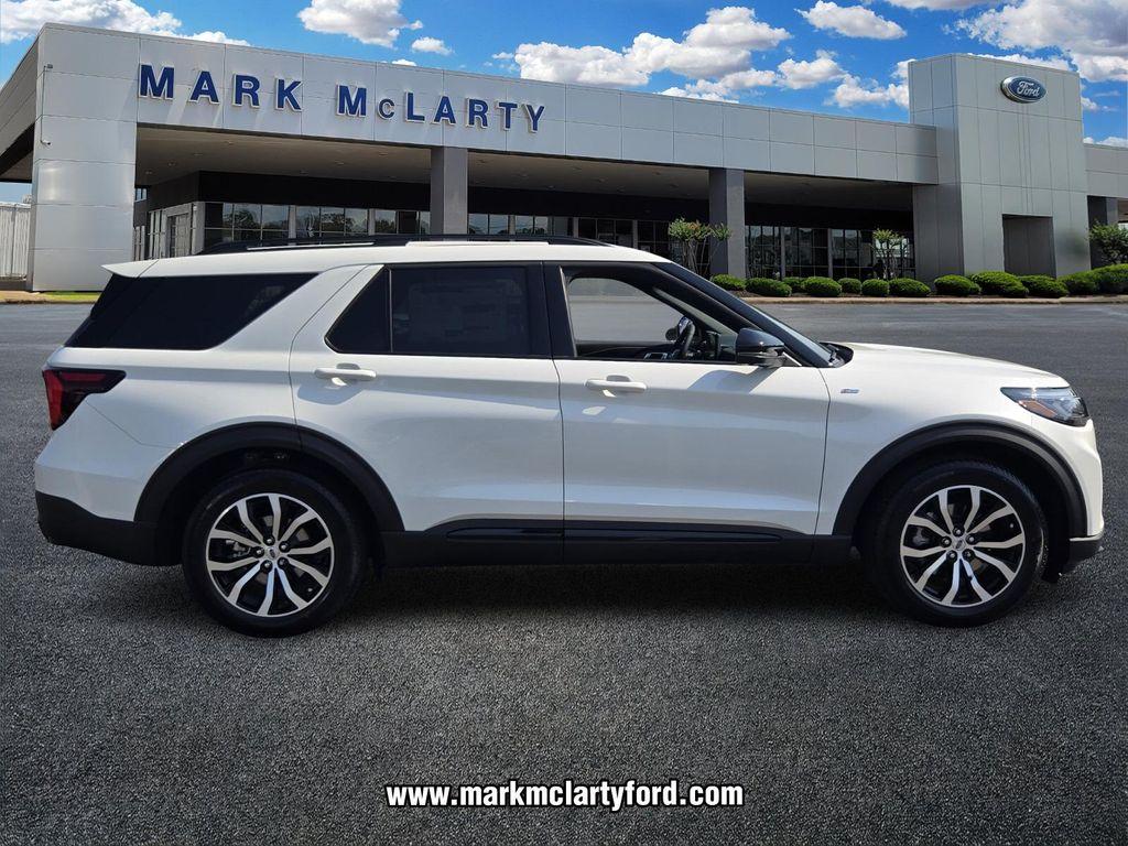 new 2025 Ford Explorer car, priced at $43,535