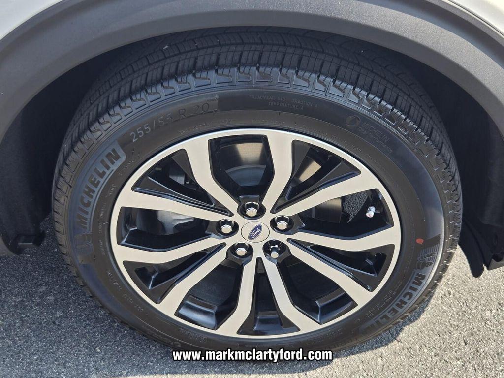 new 2025 Ford Explorer car, priced at $43,535