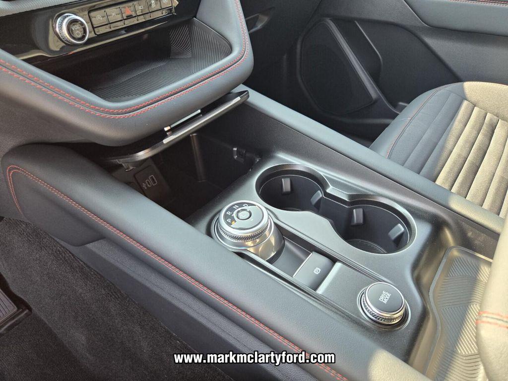 new 2025 Ford Explorer car, priced at $43,535