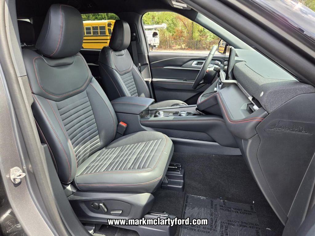 new 2025 Ford Explorer car, priced at $46,097