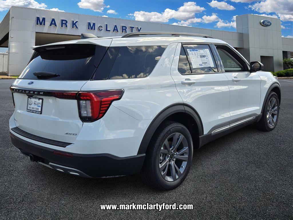 new 2025 Ford Explorer car, priced at $44,367
