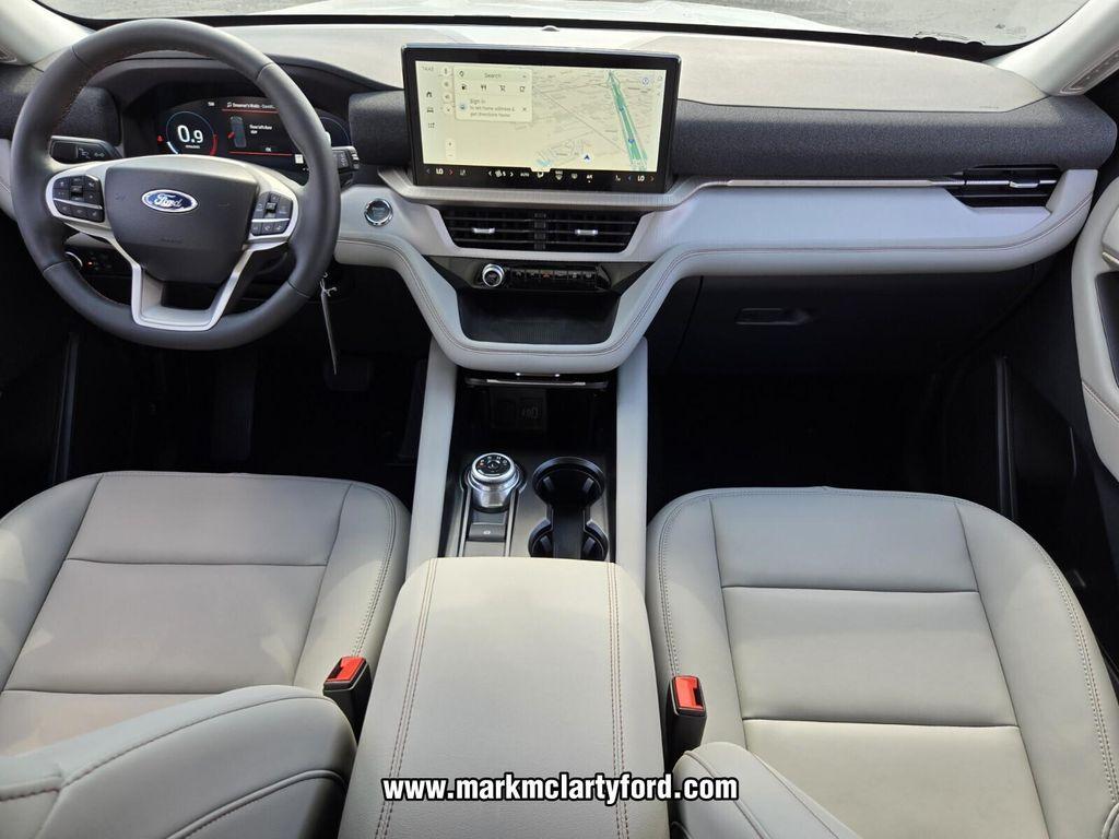 new 2025 Ford Explorer car, priced at $44,367