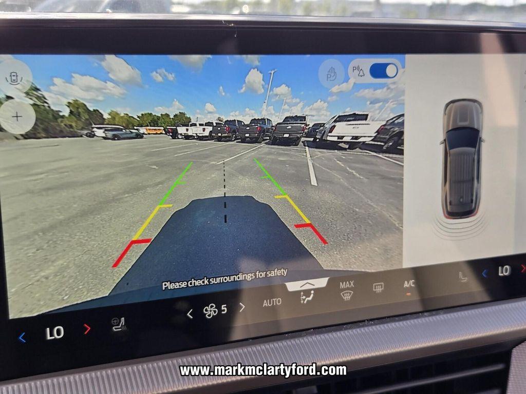 new 2025 Ford Explorer car, priced at $44,367