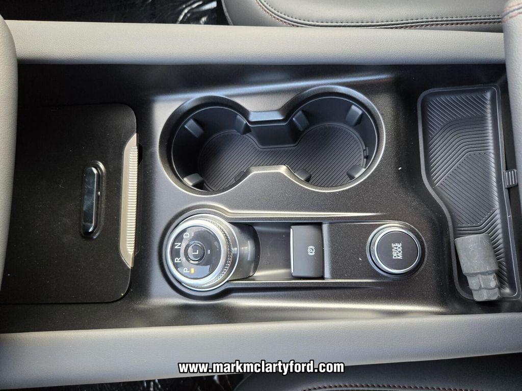 new 2025 Ford Explorer car, priced at $45,598