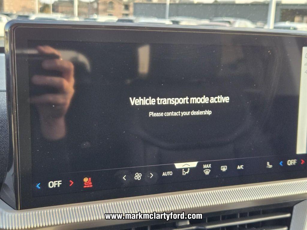 new 2025 Ford Explorer car, priced at $45,598