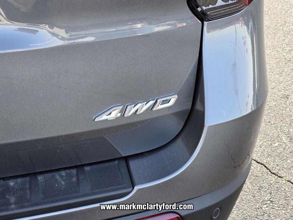 new 2025 Ford Explorer car, priced at $45,598